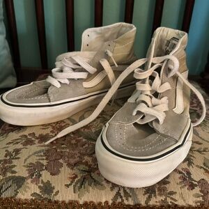 VANS High-tops like new men 6.5 women 8